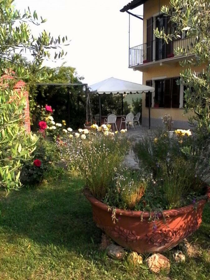 La Casa Dei Masue' Guest House อัลบา ภายนอก รูปภาพ